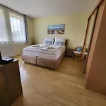 Aparthotel Nova Heviz