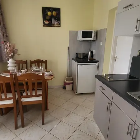 Nova Apartmanhotel *