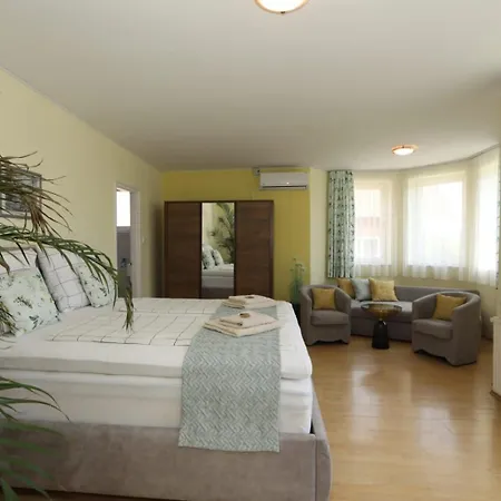 Nova Apartmanhotel 3*