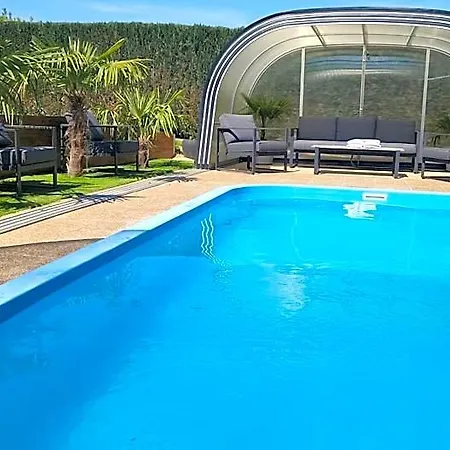 Nova Aparthotel 4*