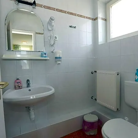 Nova Aparthotel 4*